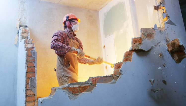 التكسير والترميم